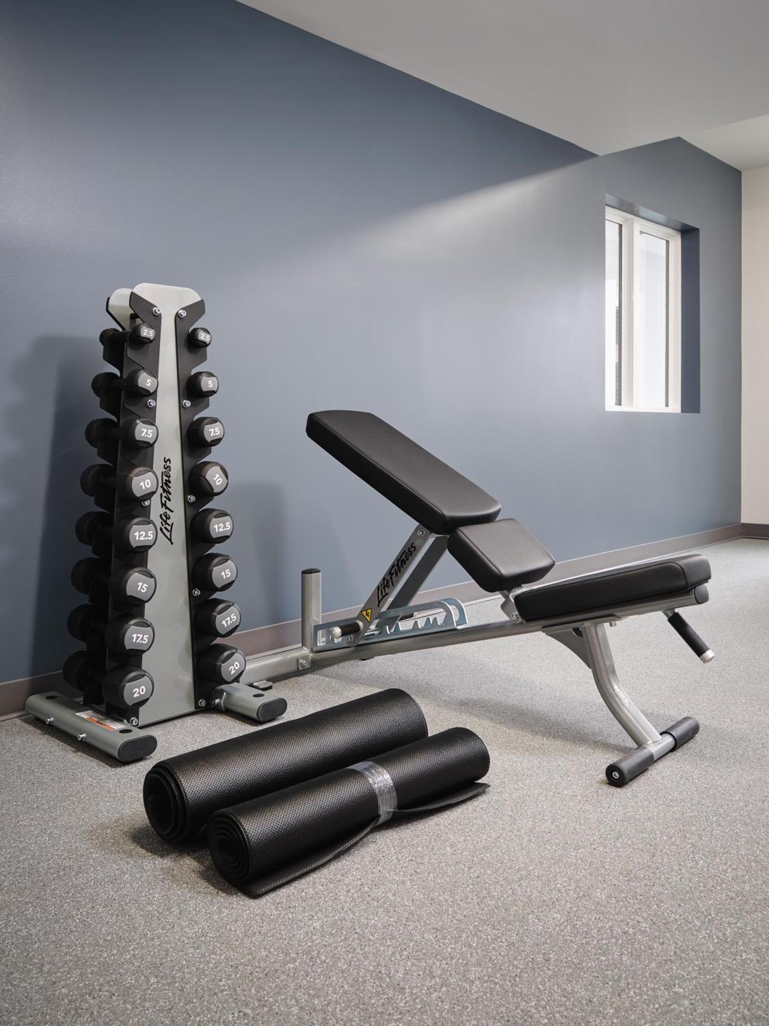 Stayapt Suites Atlanta-Newnan Bagian luar foto